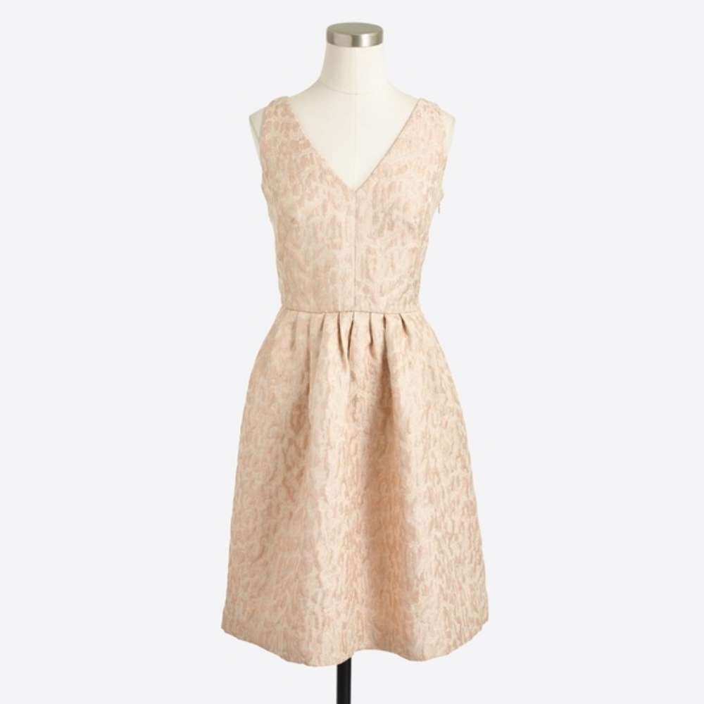 6 NWT J. Crew Factory Cream Jacquard V-Neck Dress